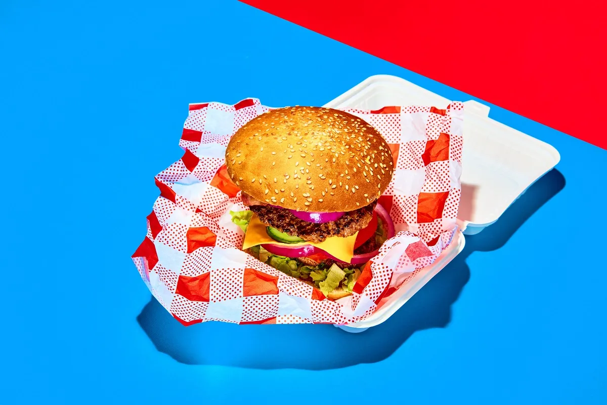 A gyorséttermek reklámjai is hozzájárulhatnak a gyerekkori elhízáshoz