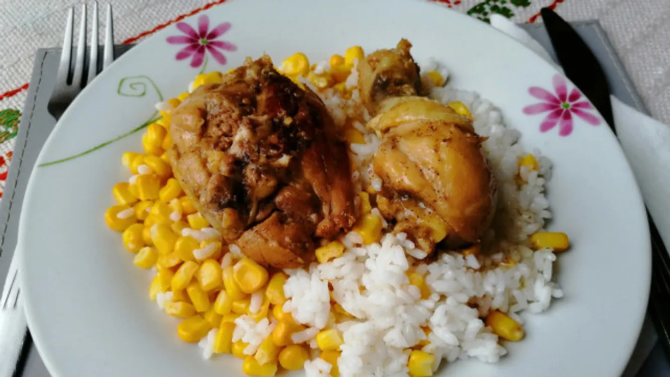 Fokhagymás csirkecomb kukoricával és rizzsel recept