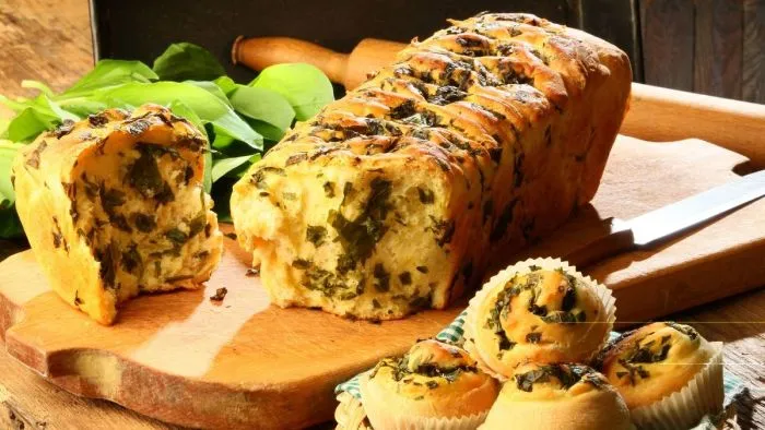 Medvehagymás legyezőkalács: a tavasz íze minden falatban