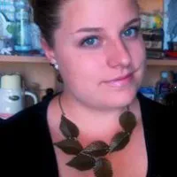 Kiss Dorina szerző profilképe