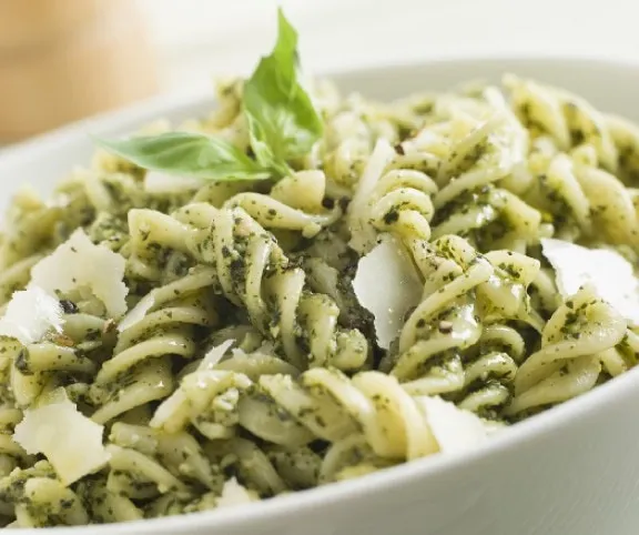 pasta pesto sajttal fussili tészta