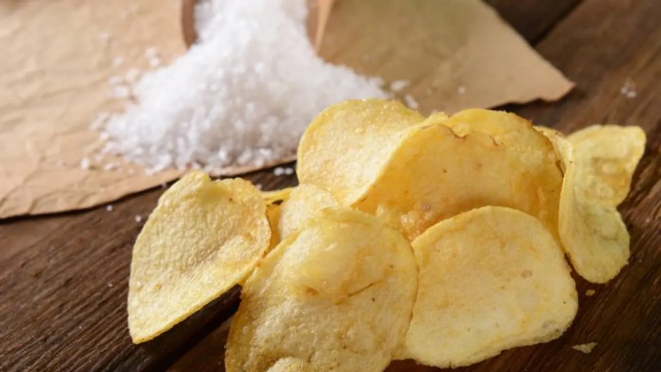 Vigyázz, veszélyes anyag lehet ebben a chipsben, ne fogyaszd el!
