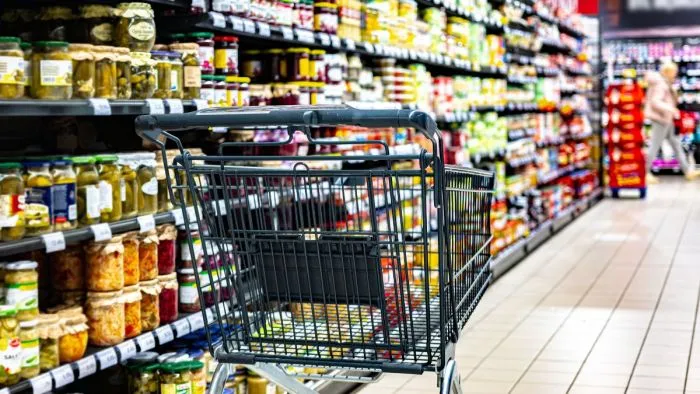 Nemzeti gyásznap: így lesznek nyitva a boltok szombaton