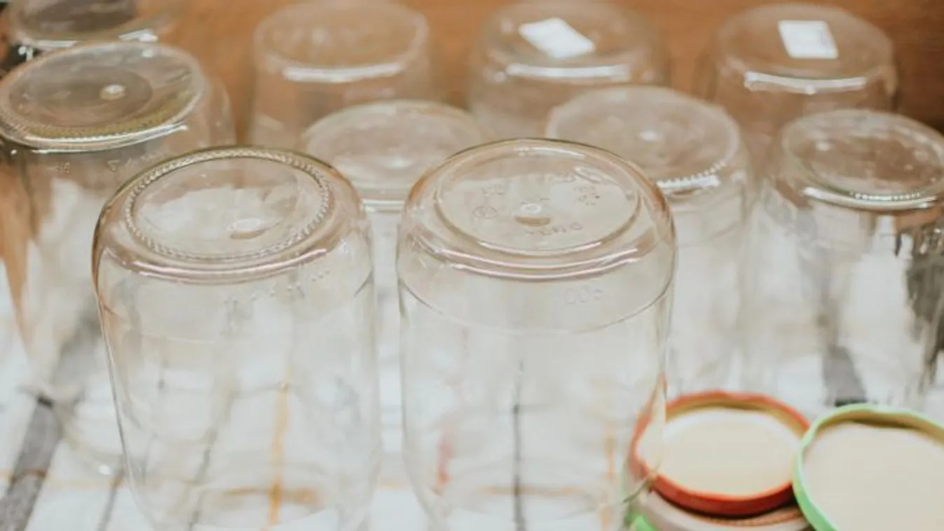 Így sterilizáld a befőttesüvegeket – A tetőkről se feledkezz meg!