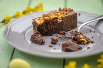 Rumos-diós brownie