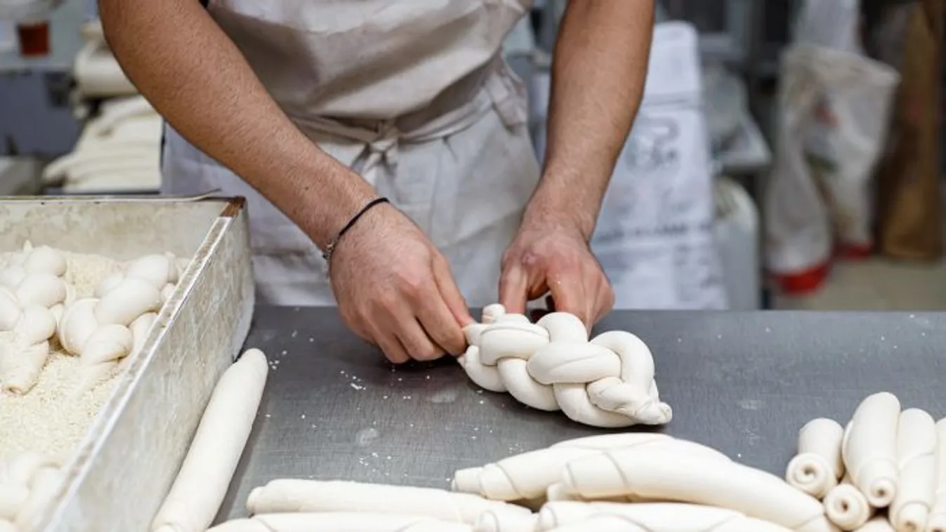 Kiderült az igazság a boltban kapható húsvéti kalácsokról, ezt tudnod kell, mielőtt megveszed