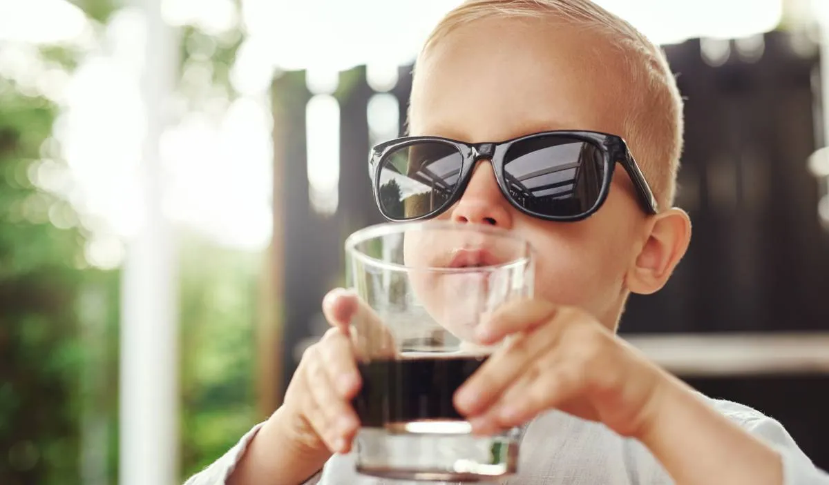 Mesterséges édesítőszerek: üdítő helyett víz ajánlott a kisgyermekeknek