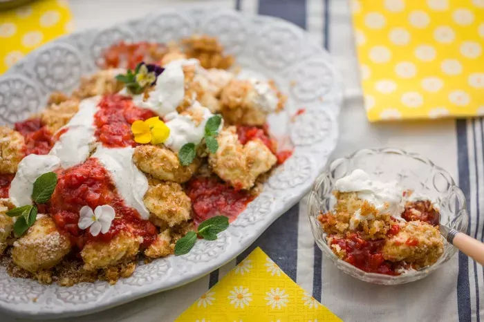 Zabos túrógombóc eperöntettel recept