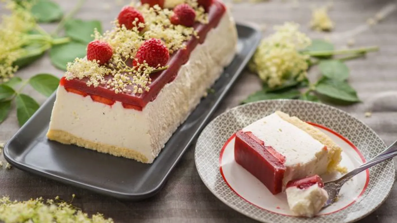 Bodzás-epres panna cotta recept