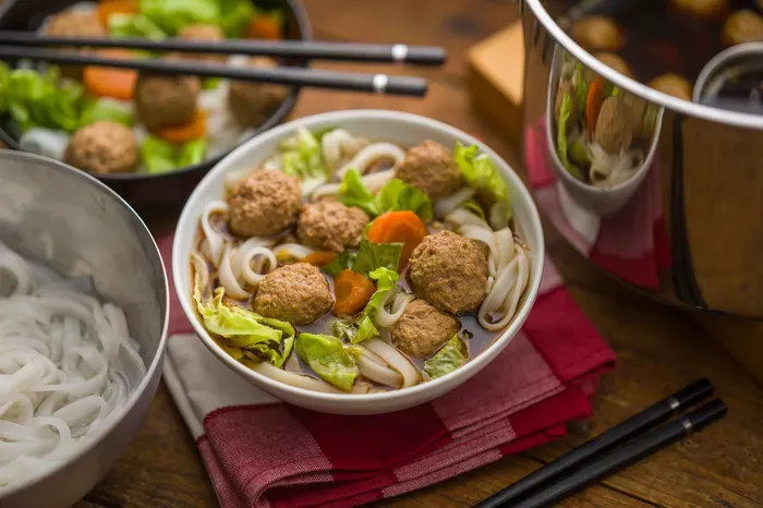 Ázsiai húsgombócleves recept