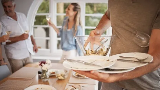 Bizarr módon küldi haza vendégeit Martha Stewart, ezek után nemigen lesz vacsorapartnere