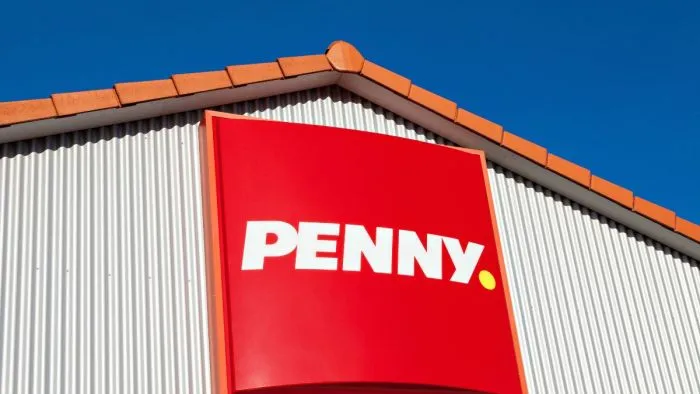 Erre nem számítottunk: nevet és logót változtatott a Penny