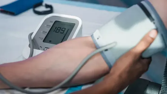 Magas a vérnyomásod? Ezeket az étrend-kiegészítőket jobb, ha elkerülöd
