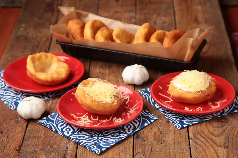 Egyszerű büfés lángos 