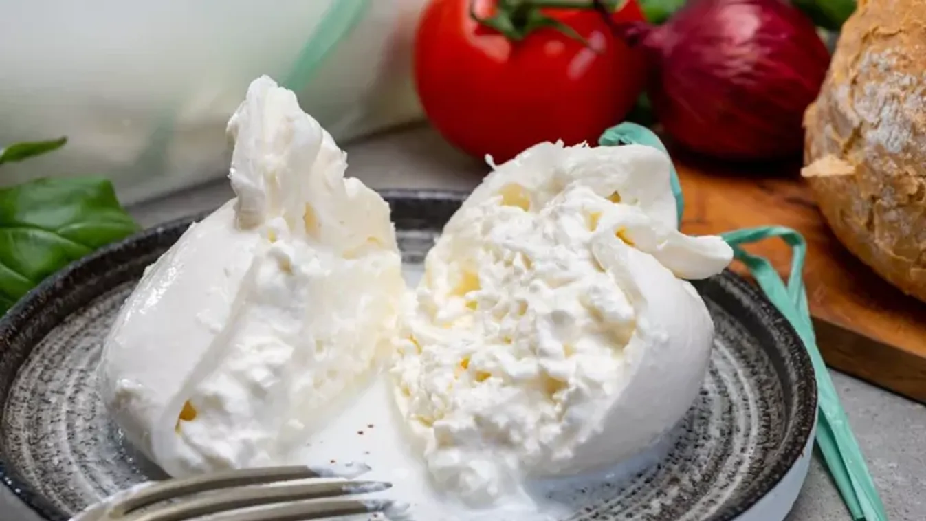 Mozzarella vagy burrata? Ebben különbözik a két olasz sajt
