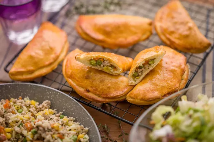 Töltött pizzafalatok air fryerben recept