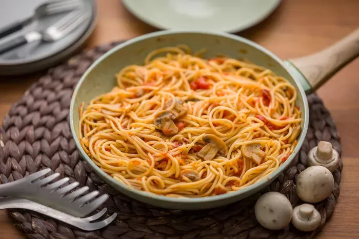 Paradicsomos-gombás tészta recept