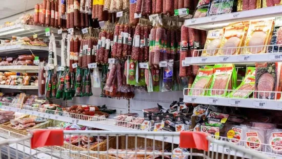 Visszahívták a kedvelt csípős kolbászt: szalmonella lehet benne