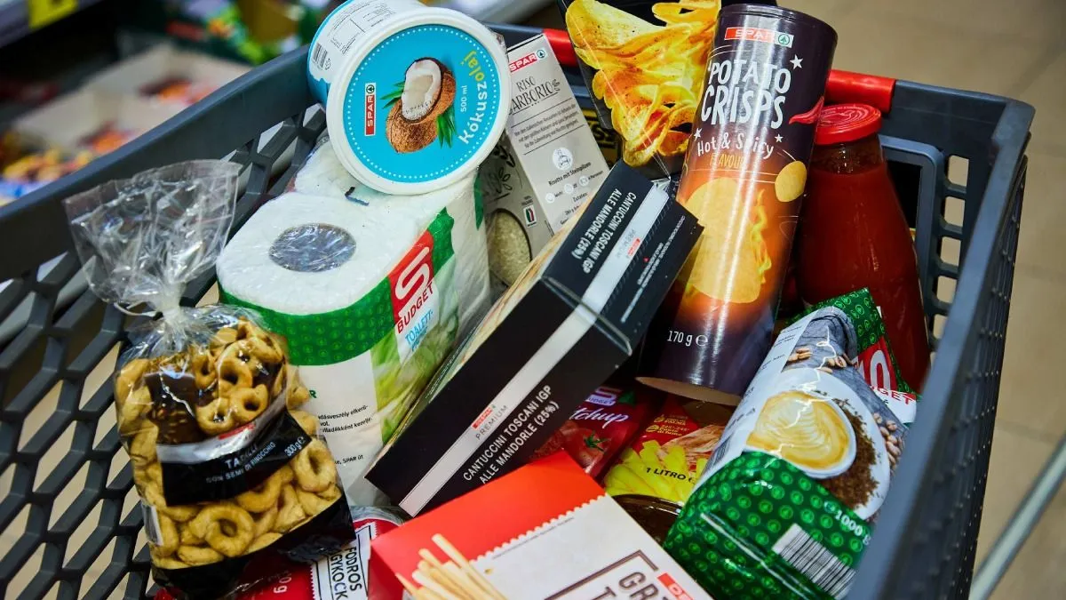 Bomba hír a kuponvadászoknak: több száz termék lesz akár féláron a SPAR-ban