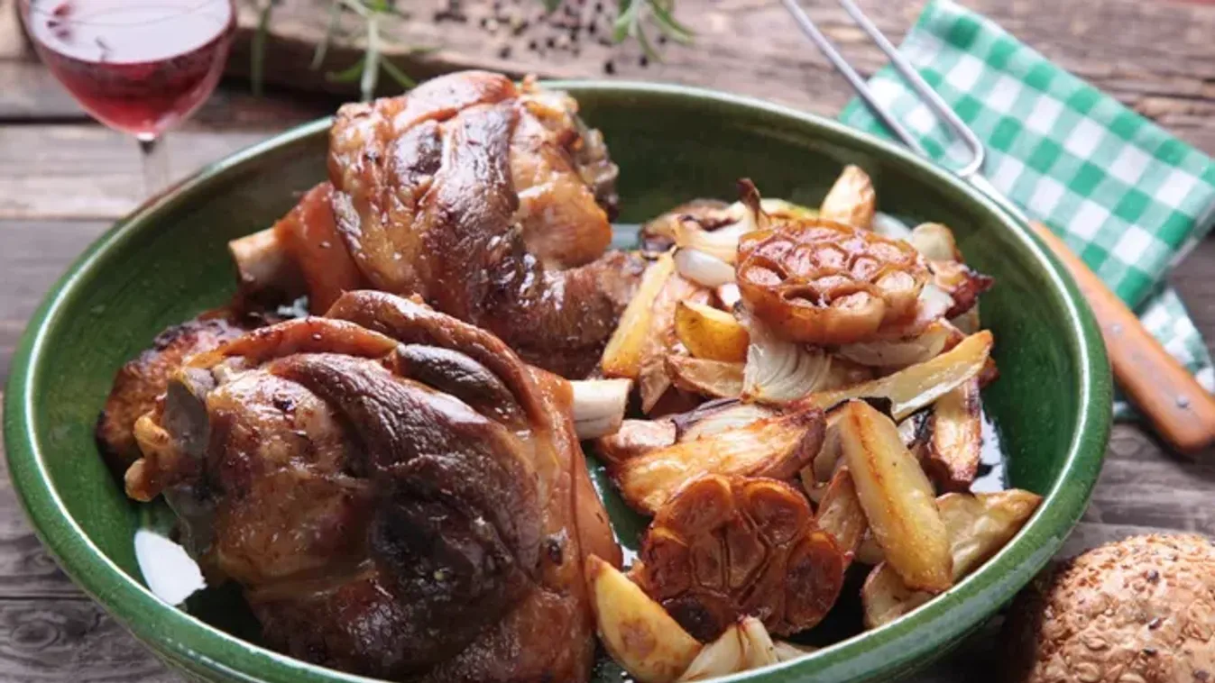 Csülök pékné módra  recept