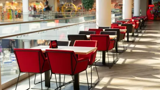 Váratlan razzia a plázákban: több étterem is elbukott a hatóság tesztjén