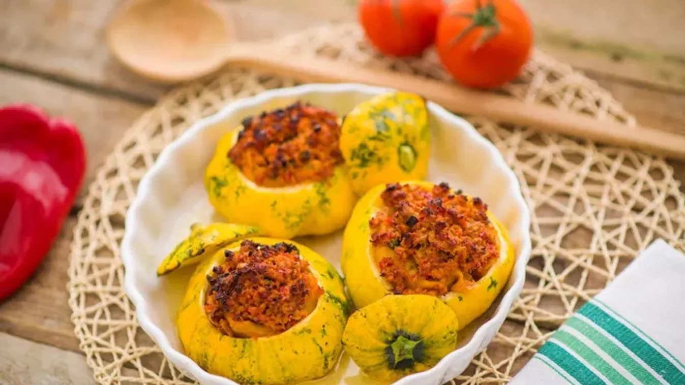 Töltött gömbcukkini  recept