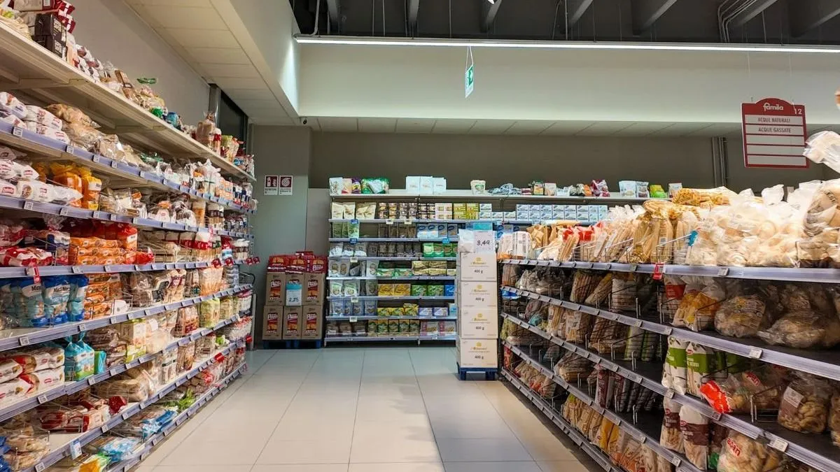 Komoly vetélytársat kap a Lidl és az Aldi, itt ráadásul éjjel is vásárolhatunk