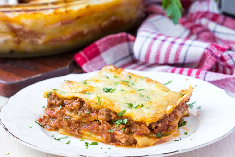 Homemade,Lasagna,With,Bolognese,Meat,Sauce,Bechamel,,Tasty,Dish