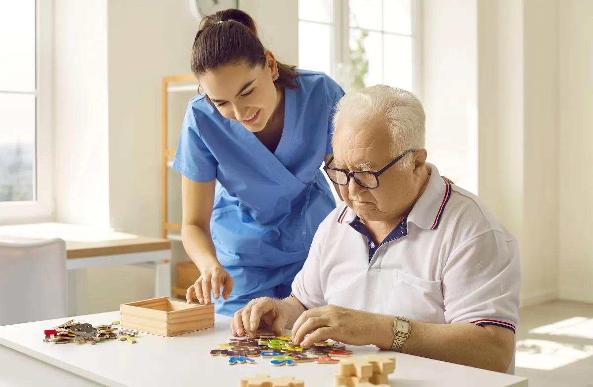 Az Alzheimer-kór megelőzésében és kezelésében is fontosak az agyi aktivitást fokozó tevékenységek