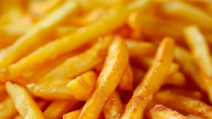 Ketchup helyett ebbe mártják a magyarok a sült krumplit, és nem, nem a majonéz az