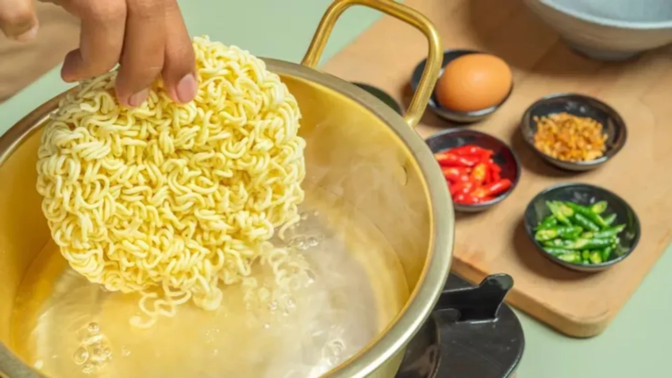 Ettől az egy hozzávalótól lesz isteni az instant tészta!