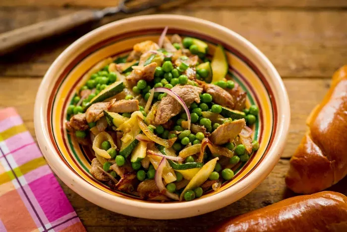 Borsós sertéstokány 	 recept