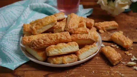 7 sajtos rúd recept – a magyar konyha ropogós klasszikusa