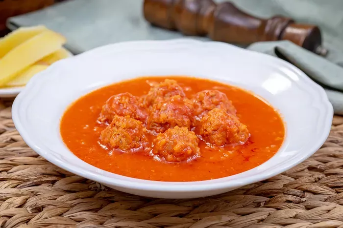Menzás paradicsomos húsgombóc recept