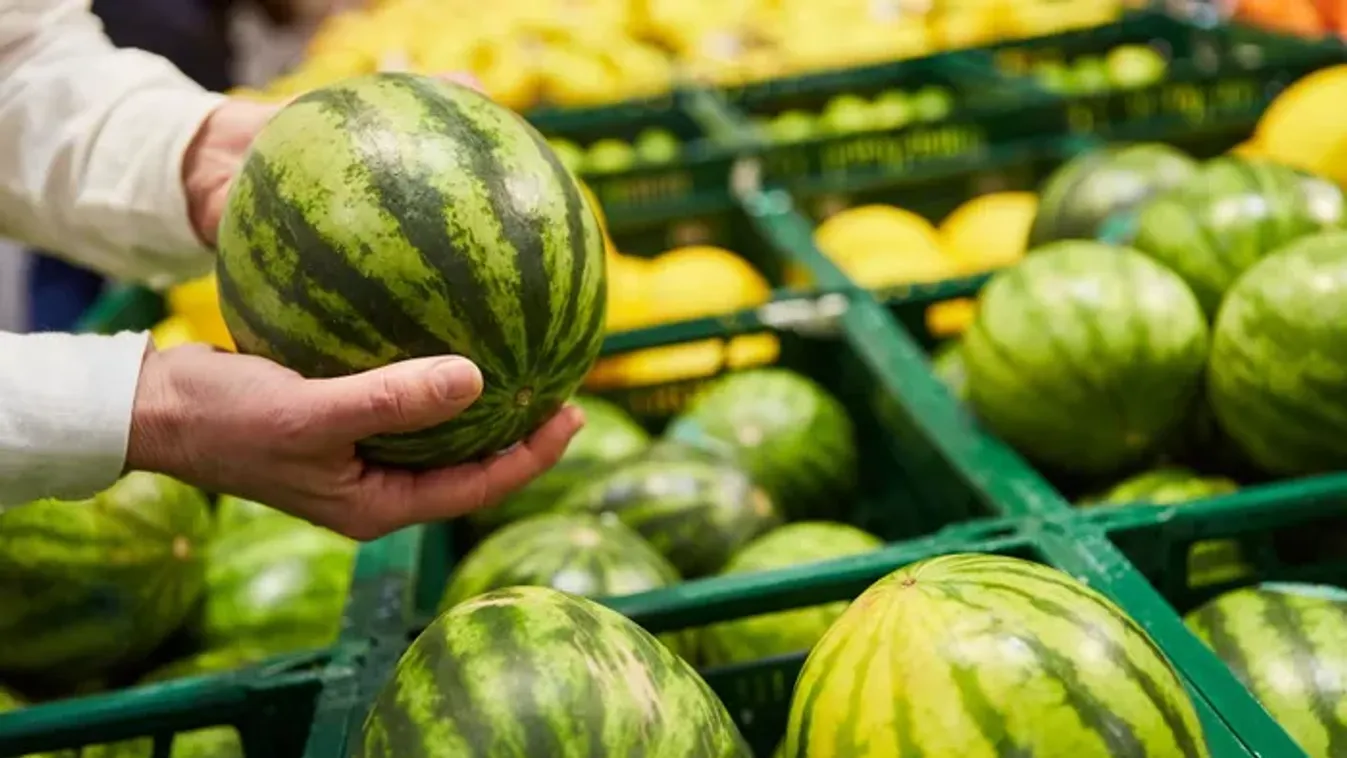 Ilyen dinnyét csak a Sparban kapsz – Ennyiért veheted meg a nyár slágergyümölcsét