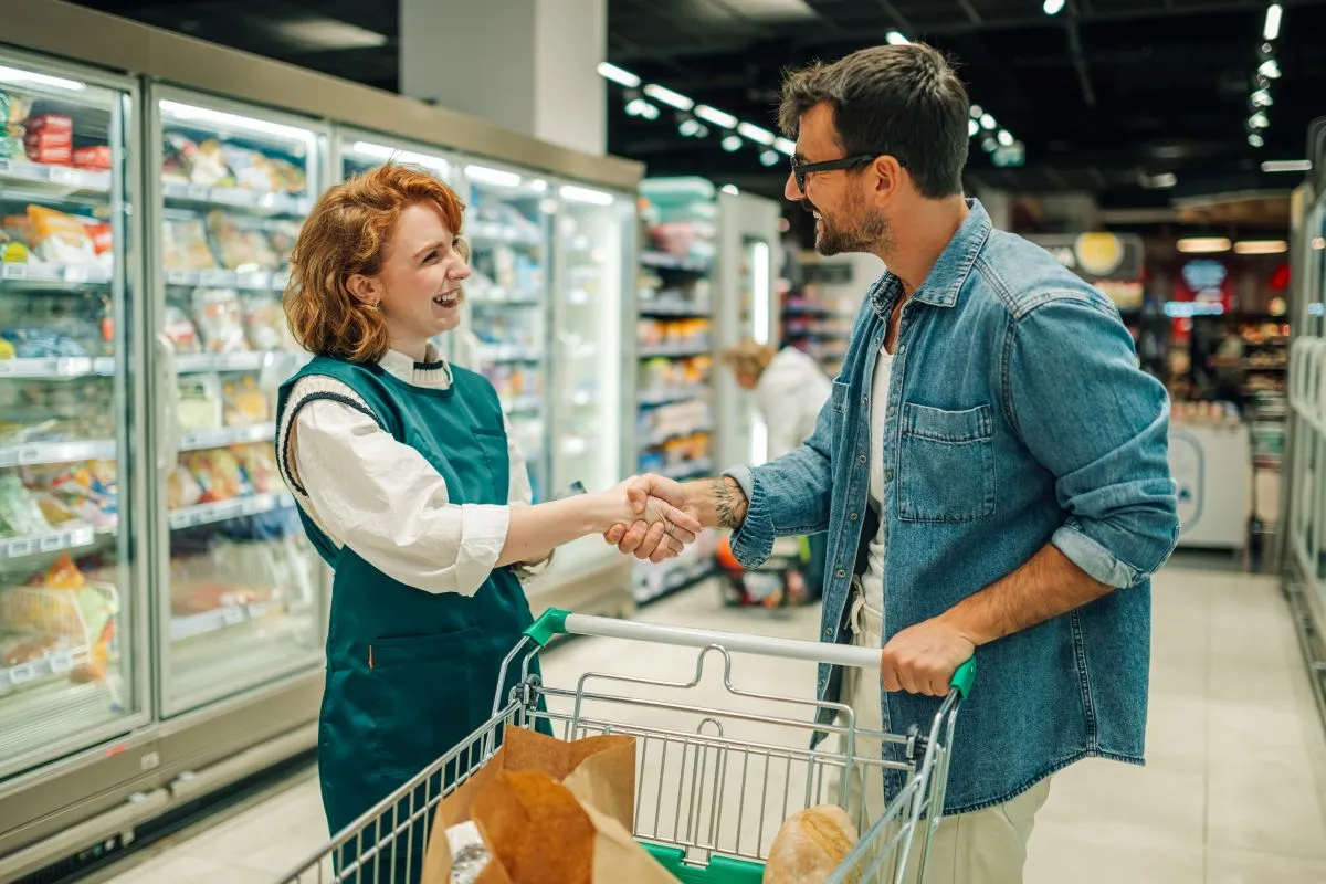 Lidl randi: egy jól célzott kérdés vagy tanács, és máris elindulhat egy kellemes beszélgetés, amiből aztán bármi lehet