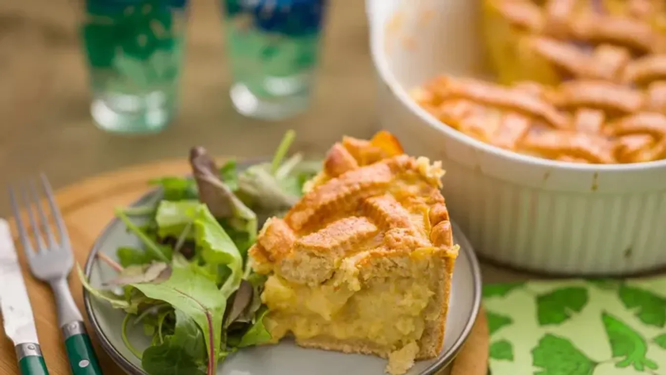 Cheddar sajtos burgonyás pite