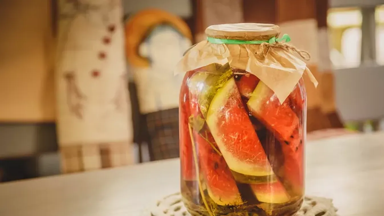 Így készül a savanyított görögdinnye, az ízletes savanyú, amiért télen hálás lesz az egész család