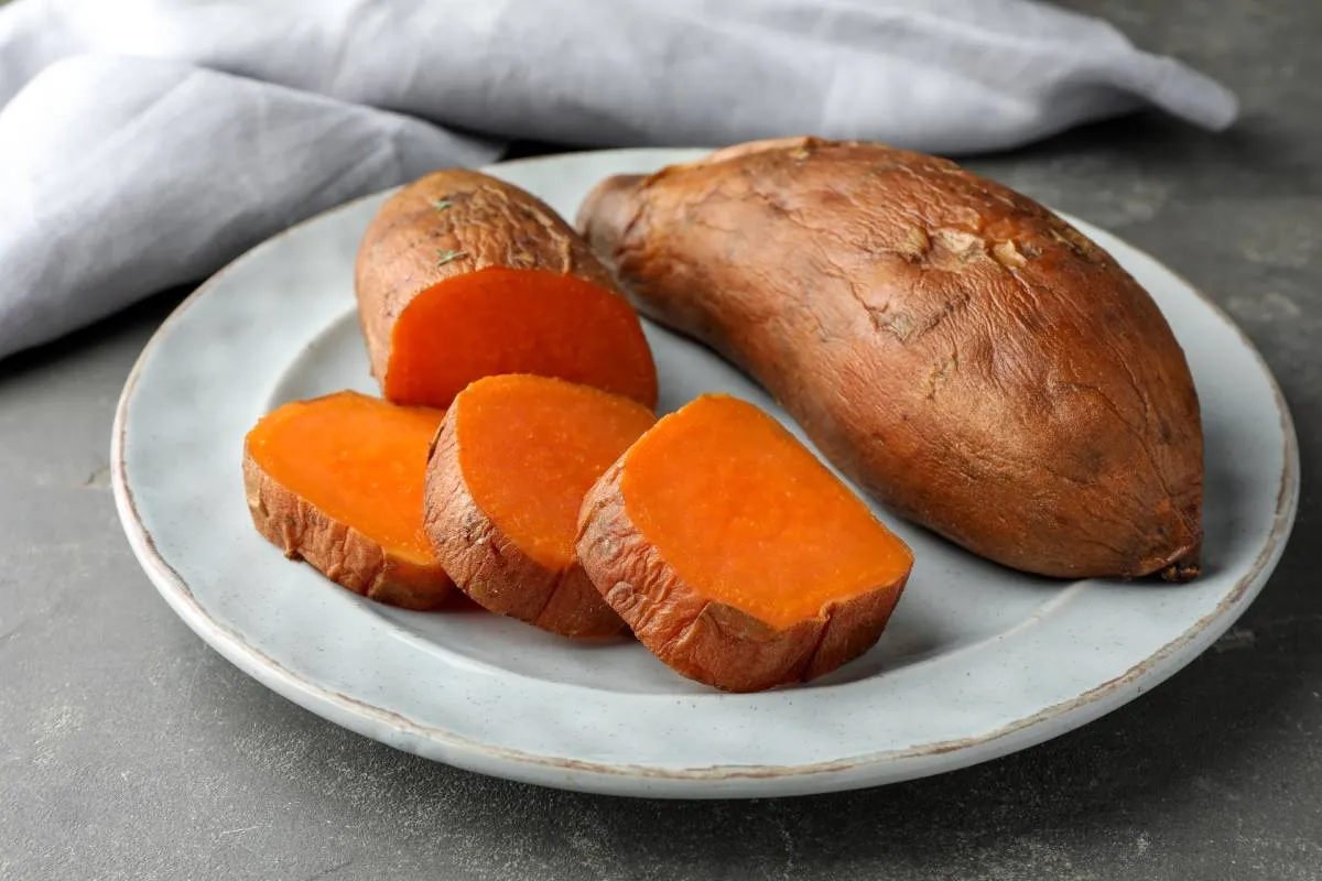 Az édesburgonya sütése nem bonyolult feladat