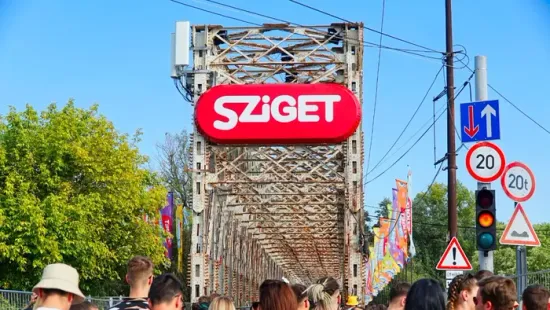Sziget Fesztivál 2025: Ennyit kérnek el a sörért, a burgerért és egy jó kávéért