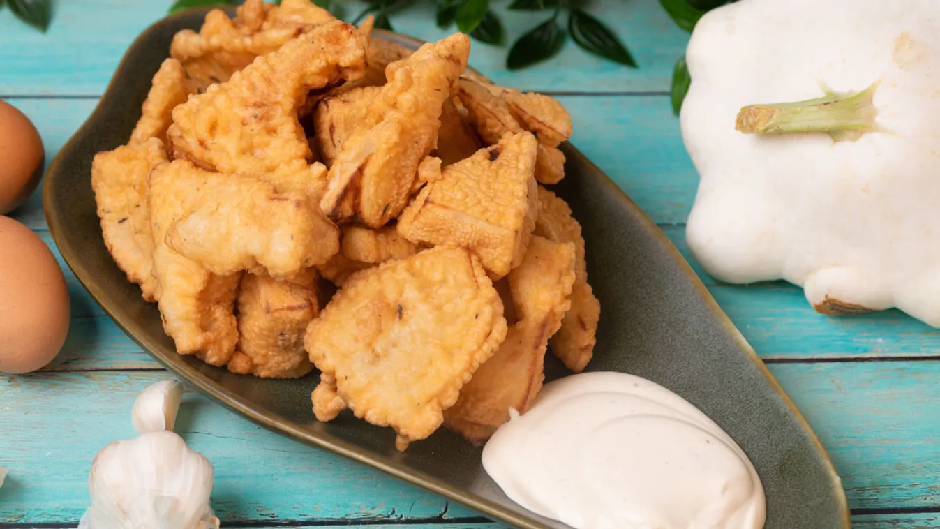 Palacsintatésztában sült patisszon recept