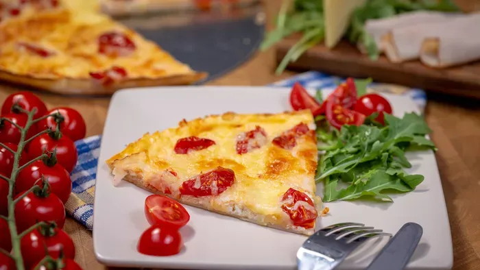 Villámgyorsan kész a tortillapizza, ami még egy olaszt is levenne a lábáról