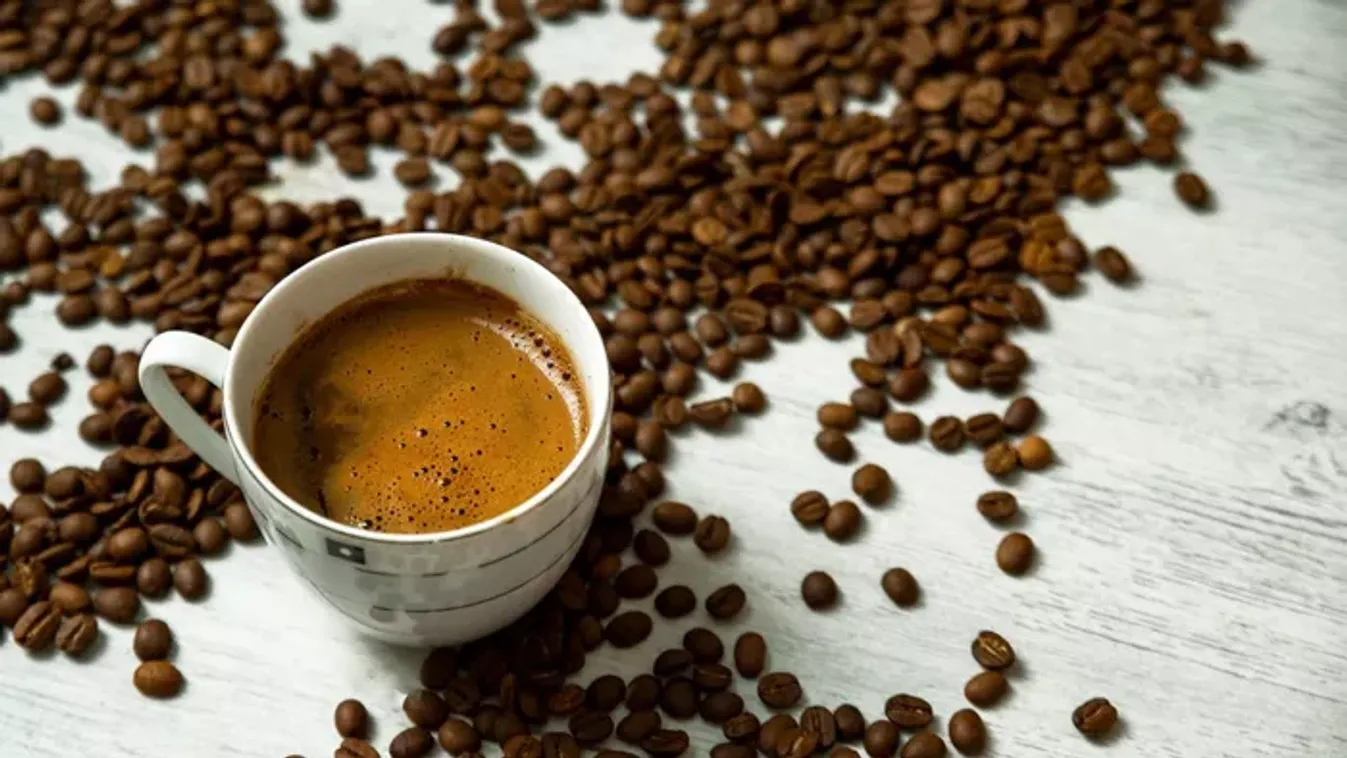 Ha így iszod a kávét, az hatszorosára növelheti a rák kockázatát