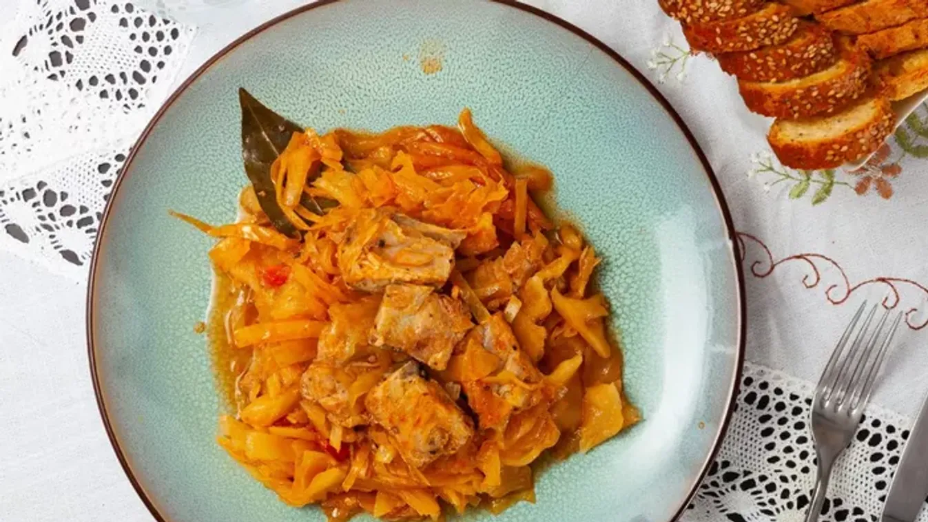 Székelykáposzta sertéscombból