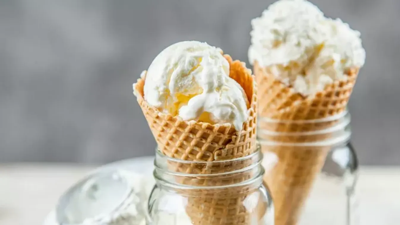 Négy összetevős házi fagyi: nem kell hozzá gép, mégis tökéletes lesz a végeredmény!