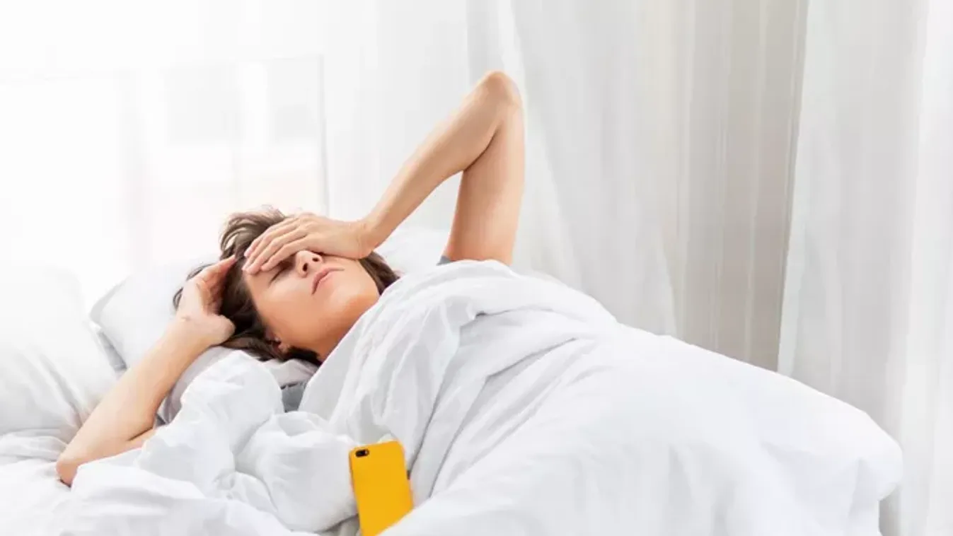 Hiába alszol, mégis fáradt vagy? Ez lehet a megoldás!