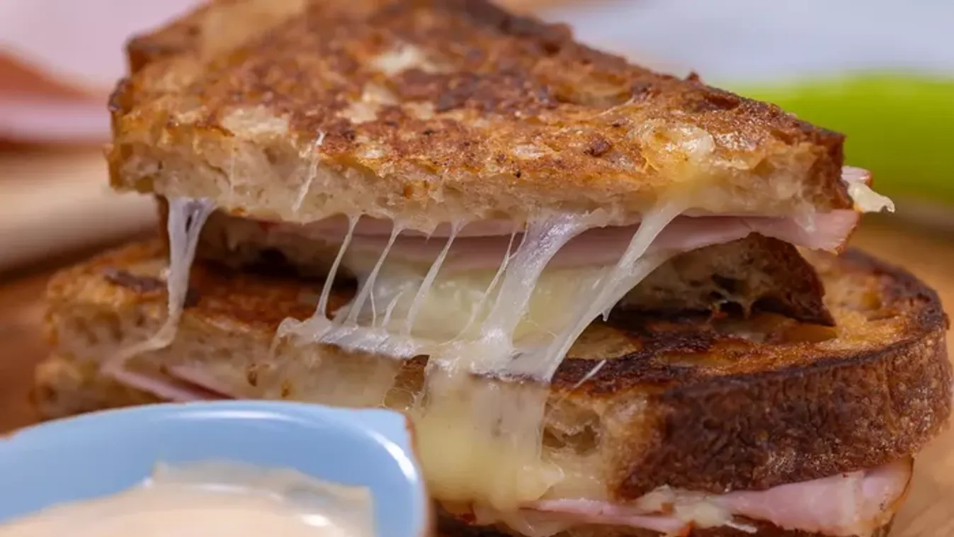 Melegszendvicssütő nélkül készül a legfinomabb melegszendvics