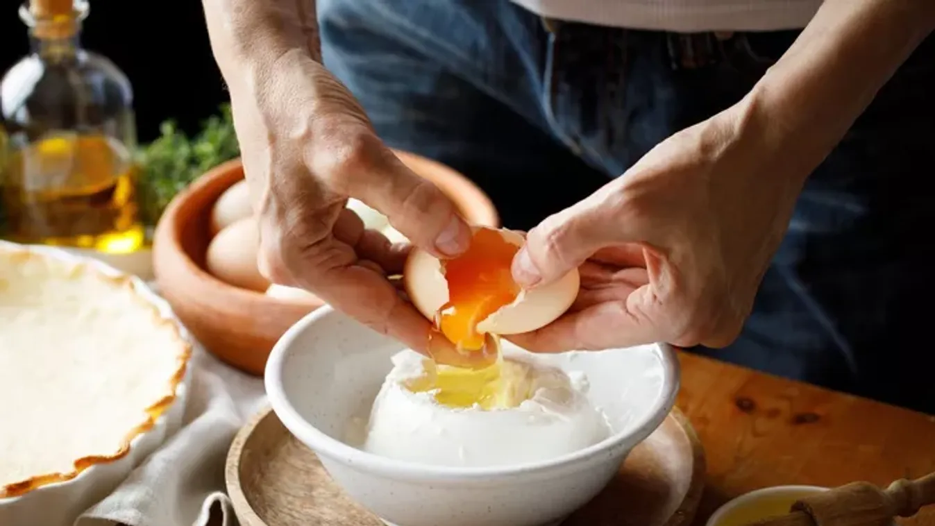 Tojásfeltörés mesterfokon: így csináld, ha nem akarsz beégni a konyhában!