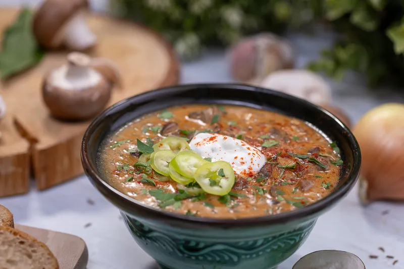 Tejfölös gombaleves