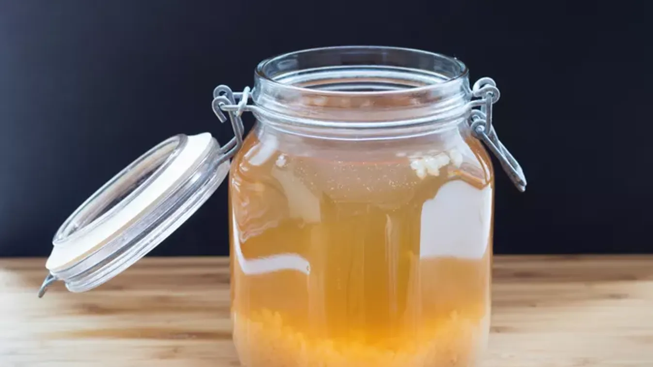 Így készíthetjük el otthon az italt, ami csodákat tesz a belekkel